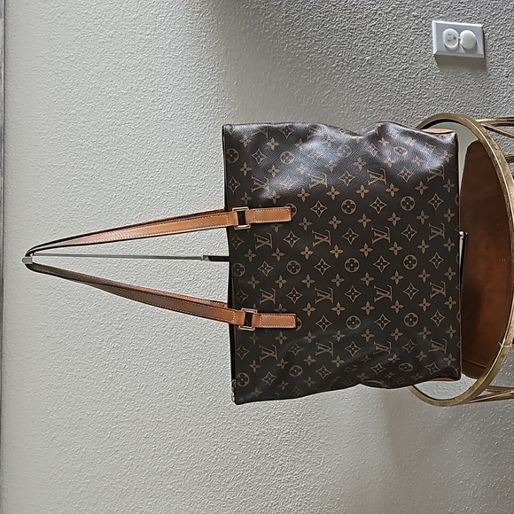 Authentic Louis Vuitton Cabas Mezzo (pre-owned) - Picture 4 of 17